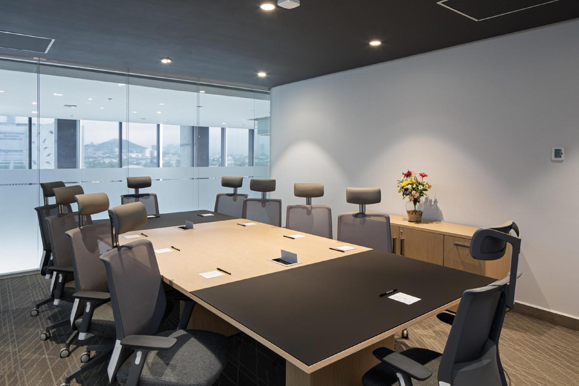 Galeria Plaza Monterrey Hotel Bagian luar foto Meeting room